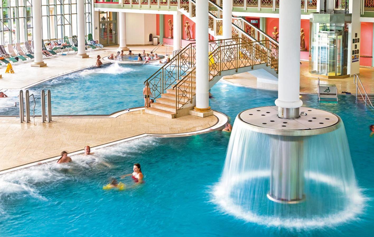Františkovy Lázně Hotel Three Lilies Inkl Aquaforum מראה חיצוני תמונה
