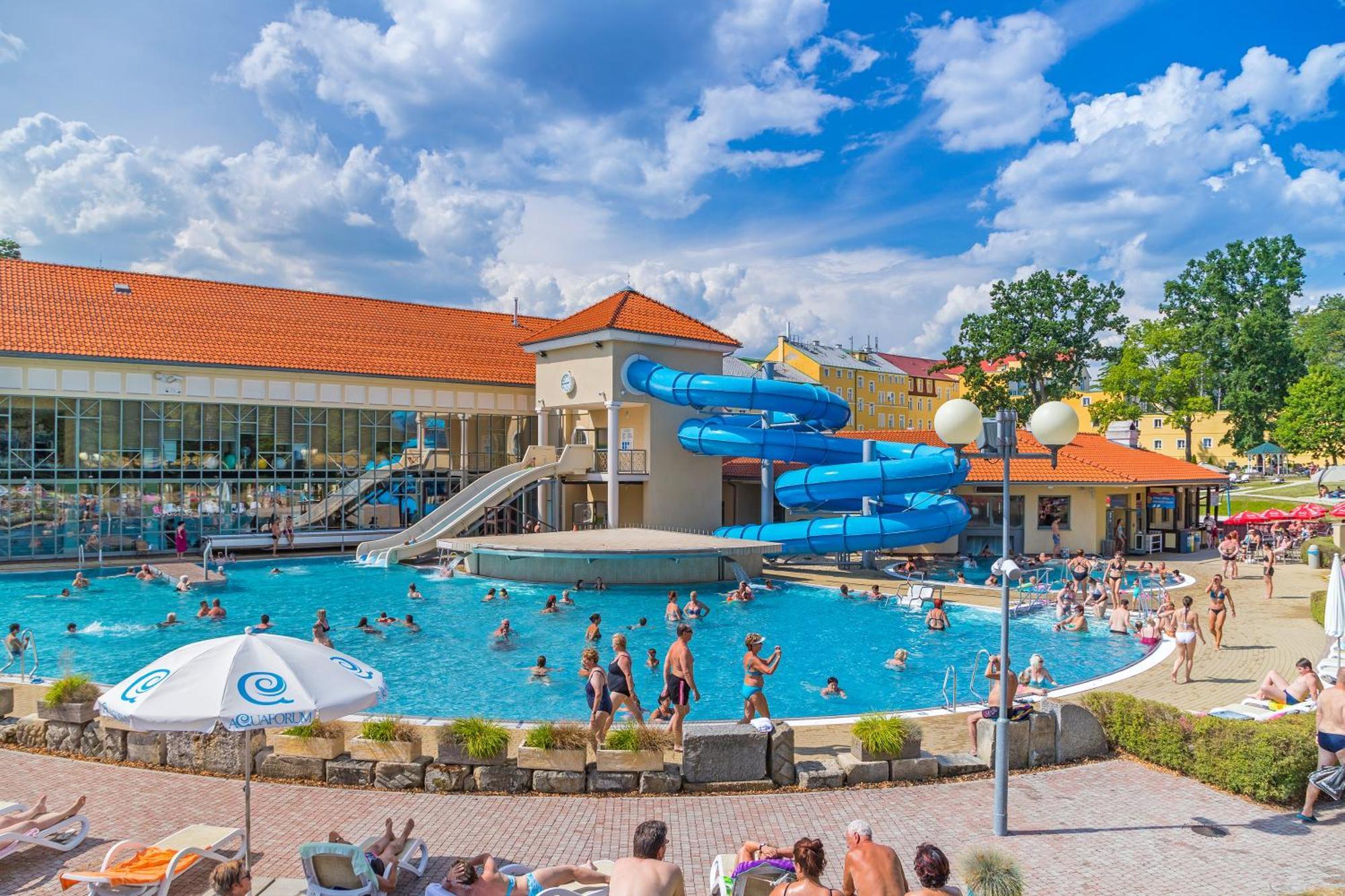 Františkovy Lázně Hotel Three Lilies Inkl Aquaforum מראה חיצוני תמונה