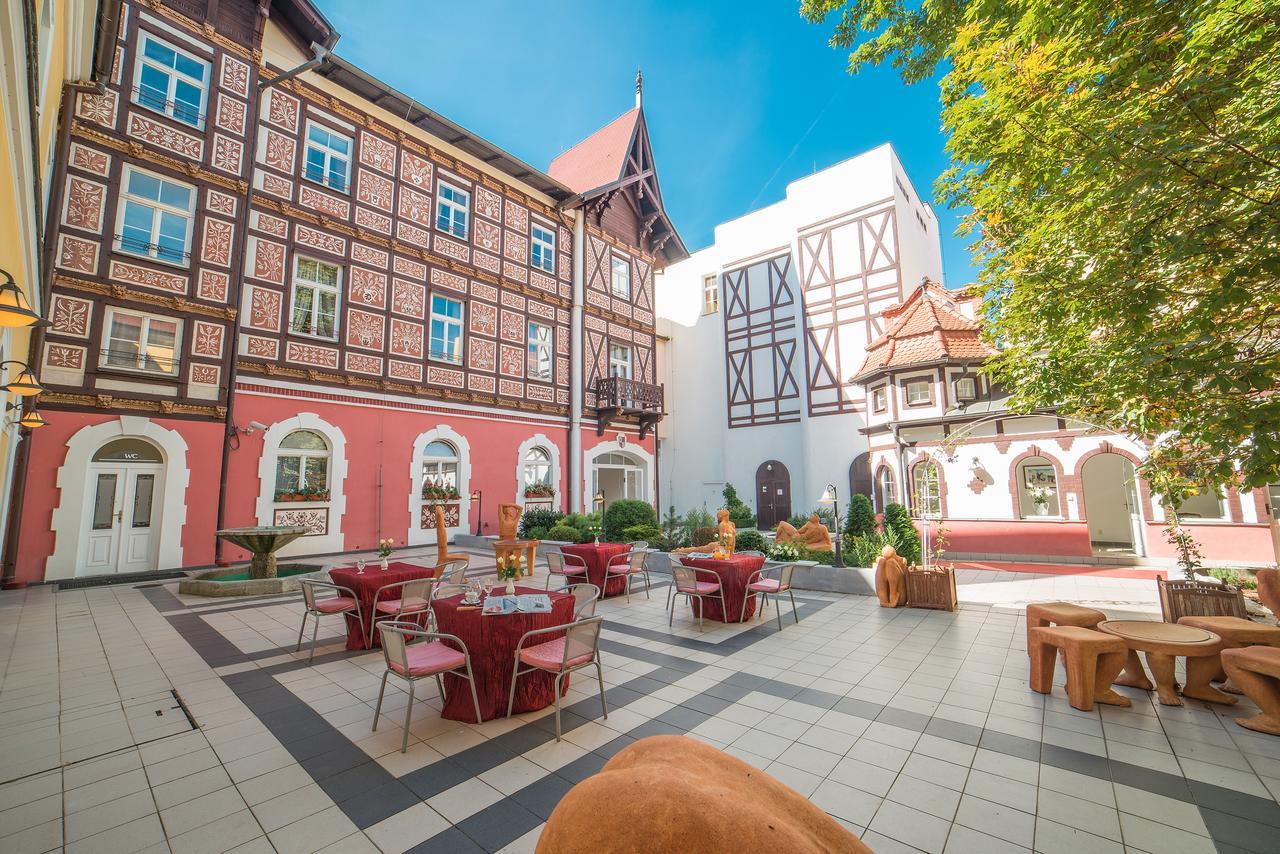 Františkovy Lázně Hotel Three Lilies Inkl Aquaforum מראה חיצוני תמונה