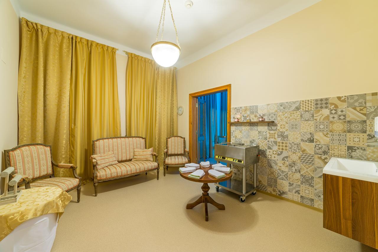 Františkovy Lázně Hotel Three Lilies Inkl Aquaforum מראה חיצוני תמונה