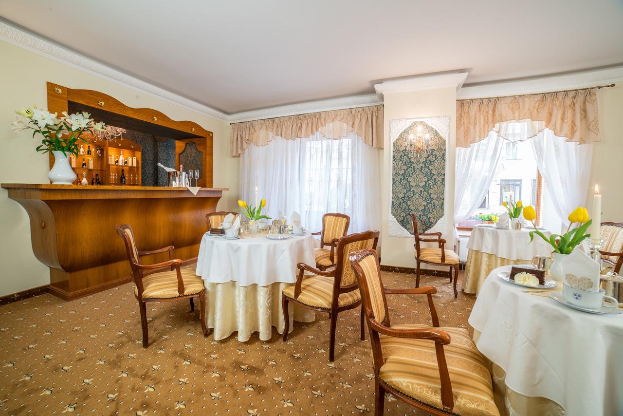 Františkovy Lázně Hotel Three Lilies Inkl Aquaforum מראה חיצוני תמונה